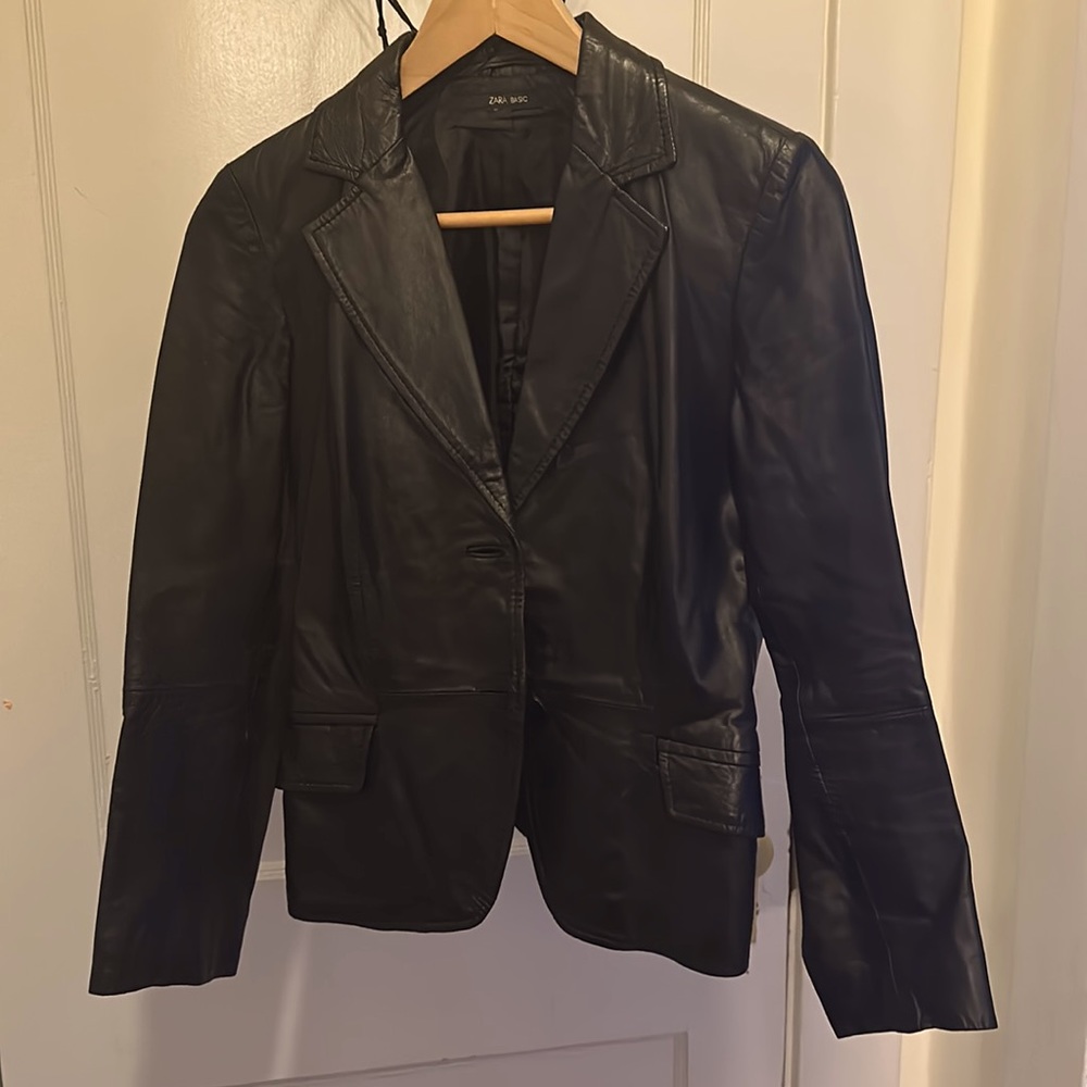 Black leather jacket size 6